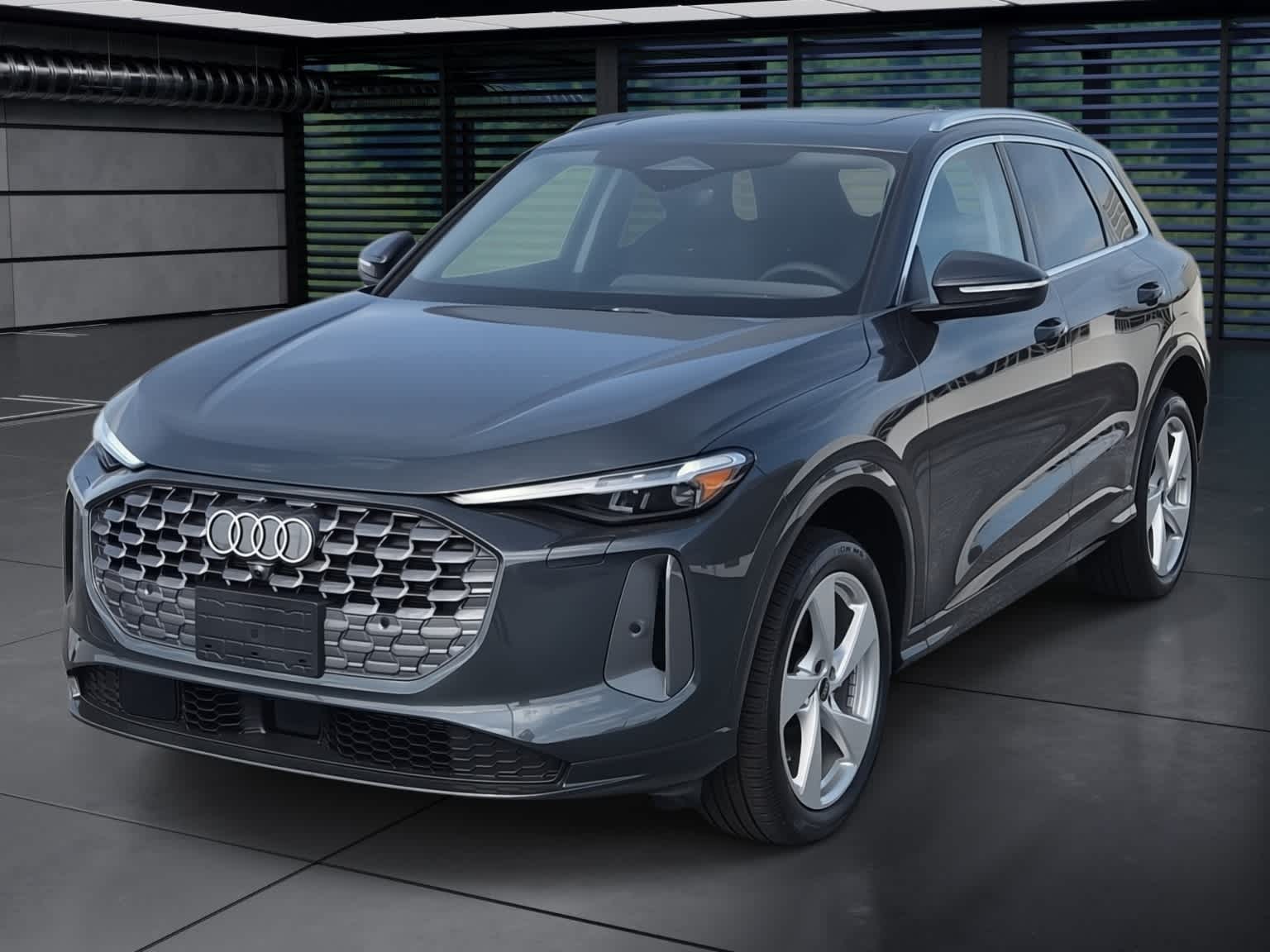 Thumbnail: 2025 Audi Q5 - 1