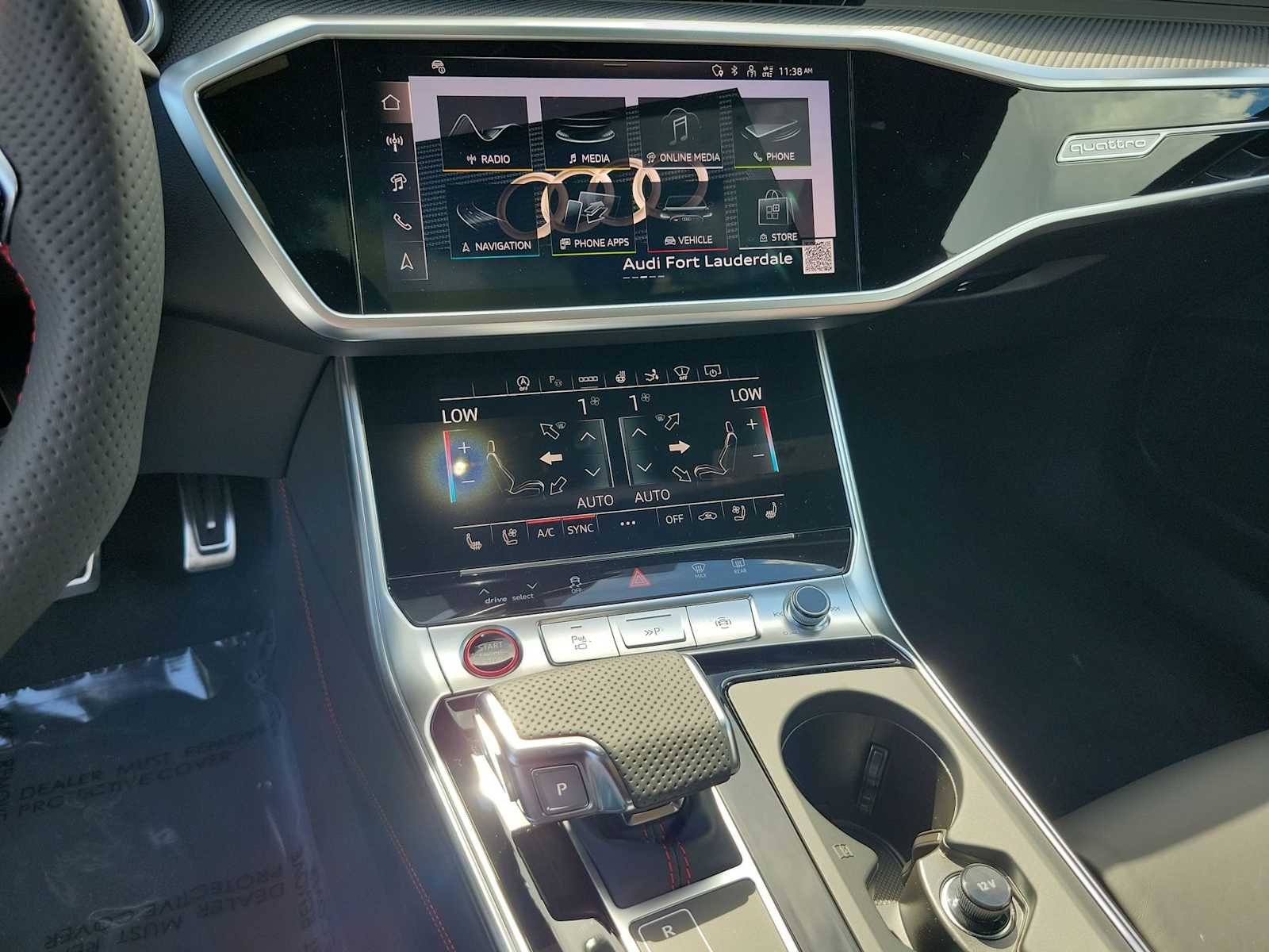 Thumbnail: 2026 Audi RS 7 - 23