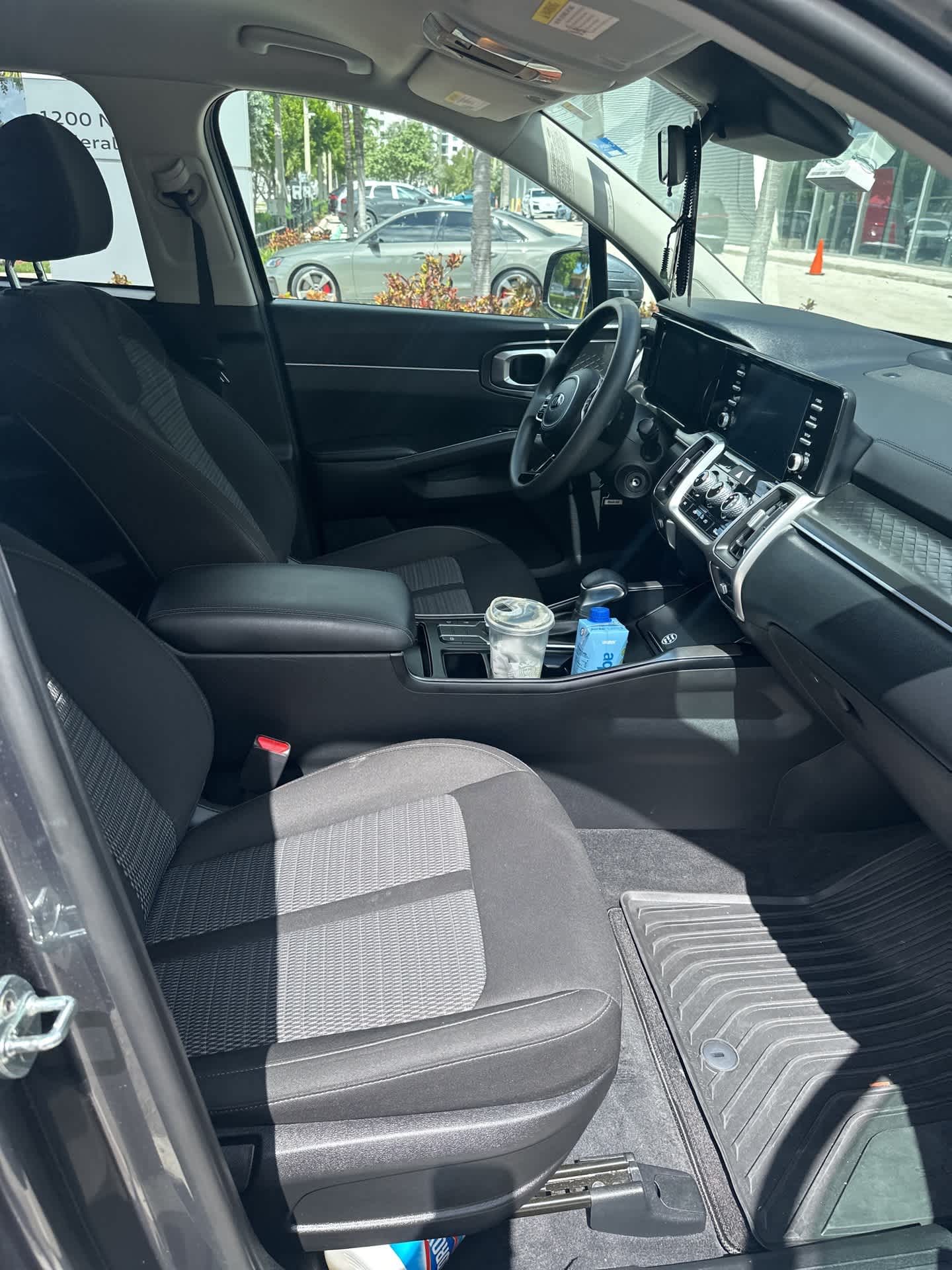 Thumbnail: 2021 Kia Sorento - 5