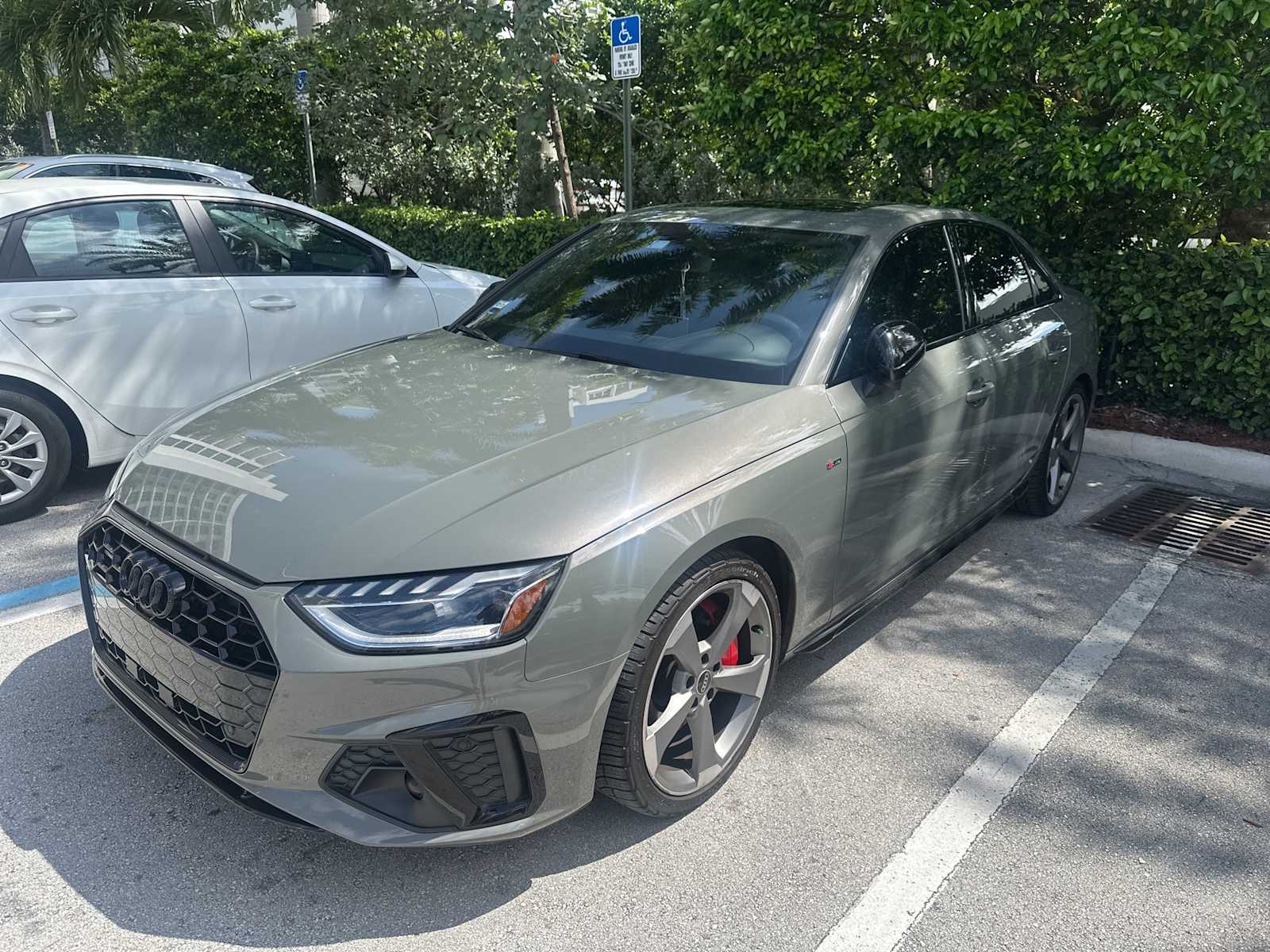 Thumbnail: 2023 Audi A4 - 1