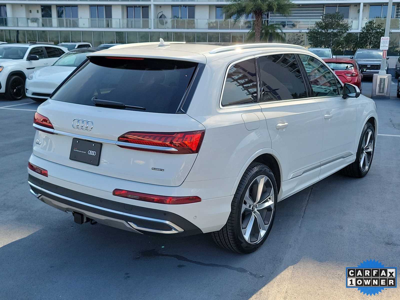 Thumbnail: 2021 Audi Q7 - 6