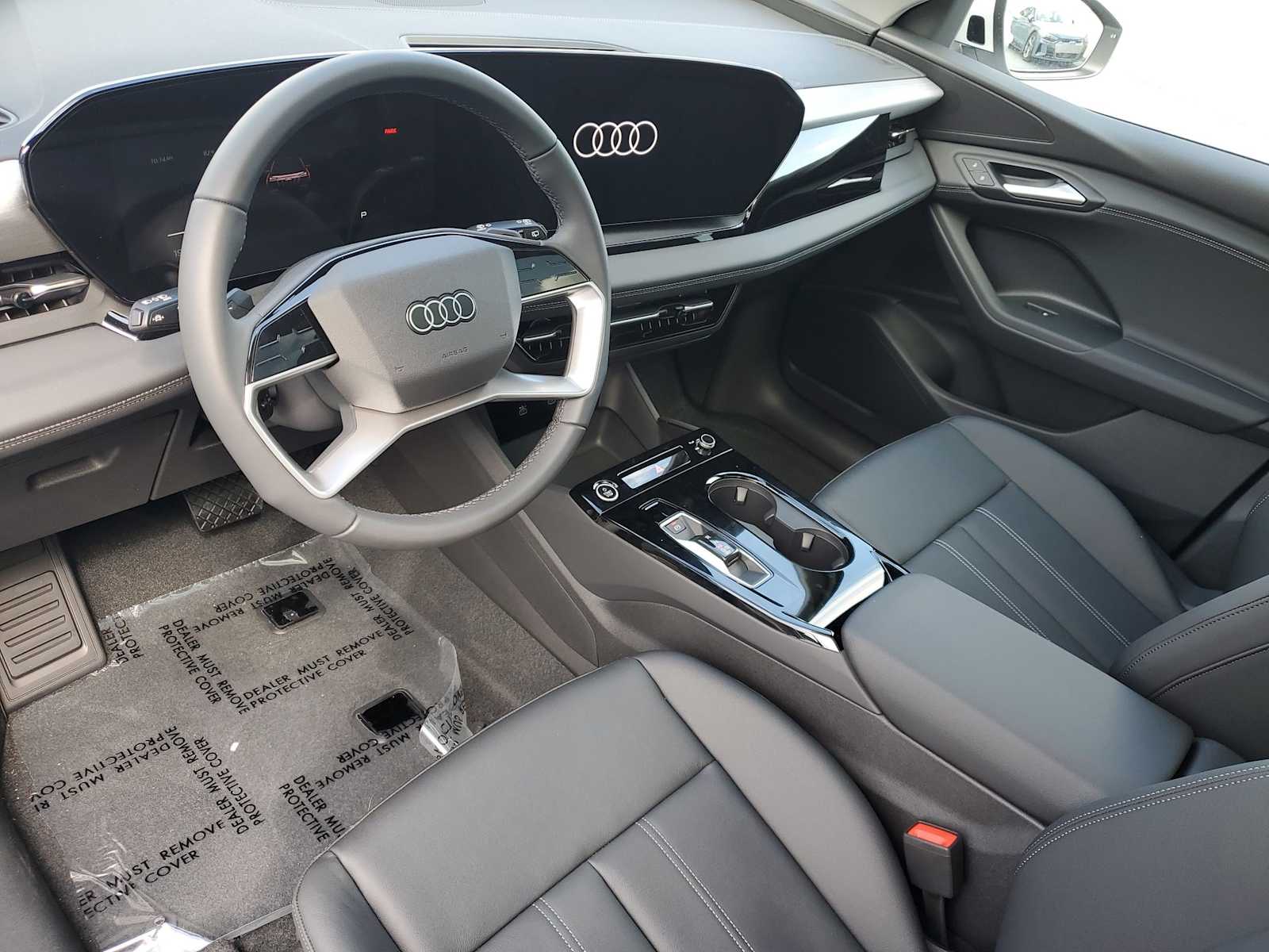 Thumbnail: 2025 Audi Q6 e-tron - 2