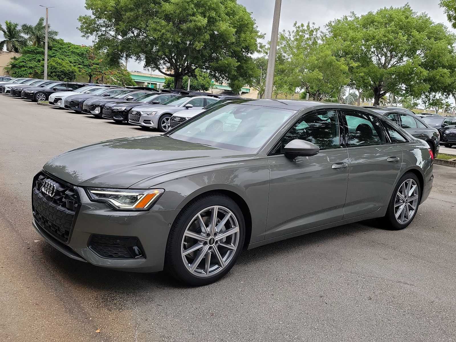 Thumbnail: 2025 Audi A6 - 4