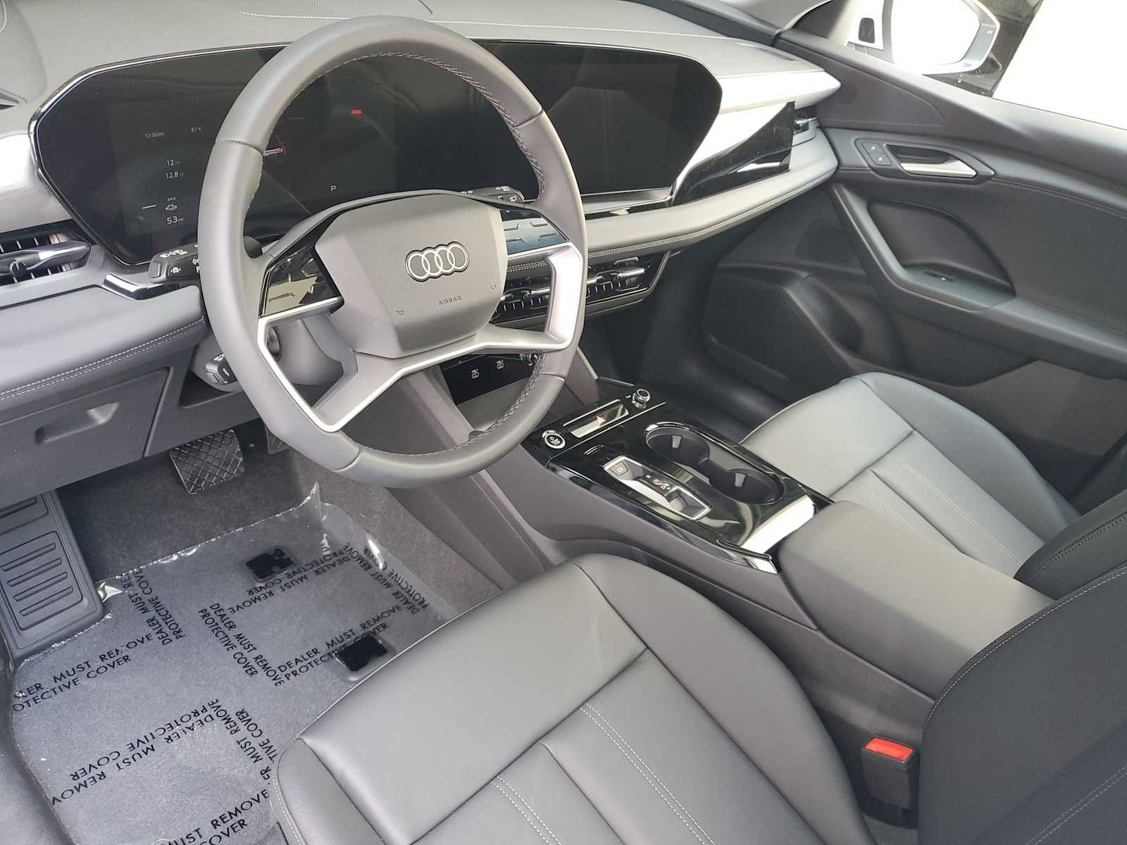 Thumbnail: 2025 Audi Q6 e-tron - 2