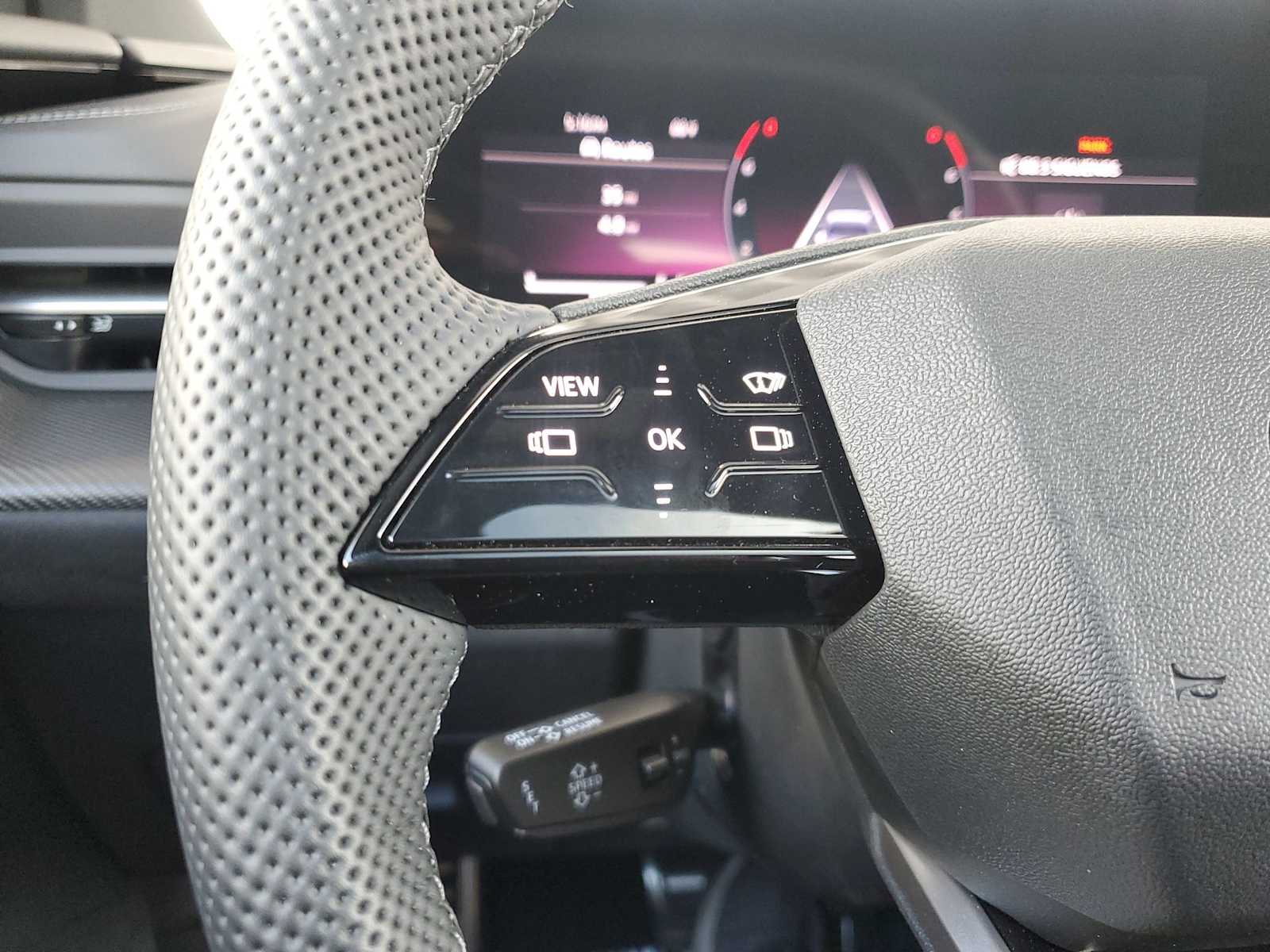 2025 Audi SQ5 Premium Plus 17