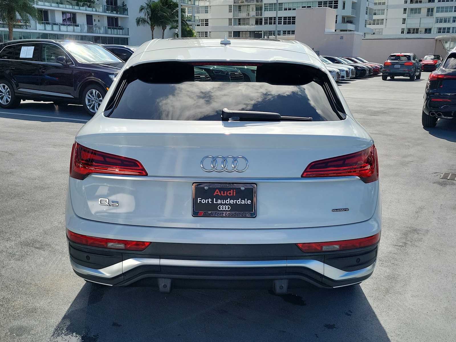 Thumbnail: 2021 Audi Q5 - 5