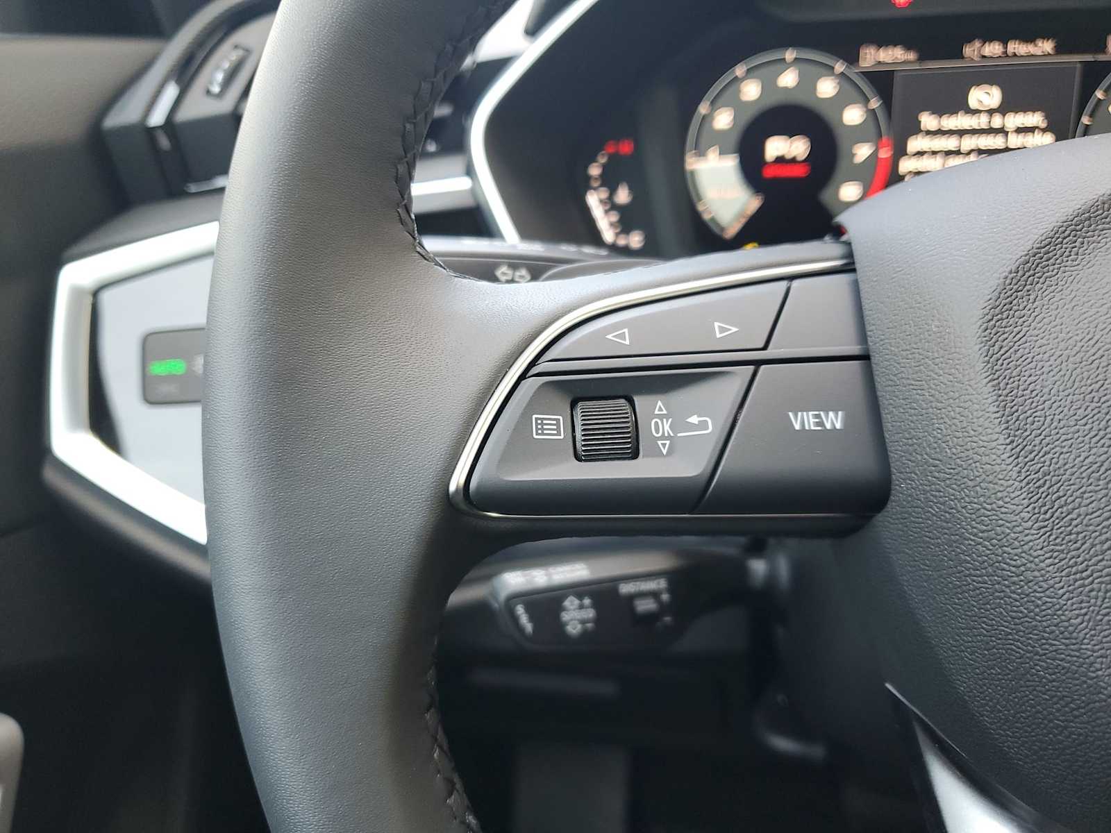 Thumbnail: 2025 Audi Q3 - 17