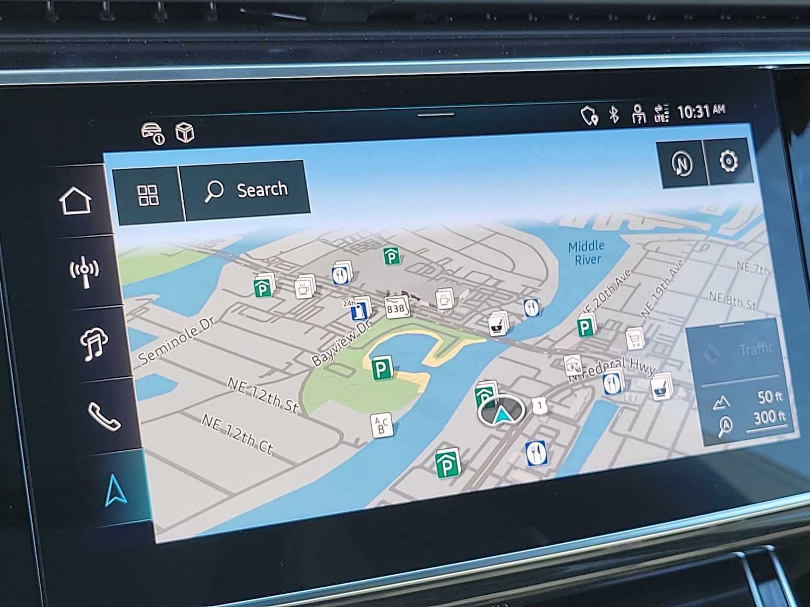 Thumbnail: 2025 Audi Q8 - 26