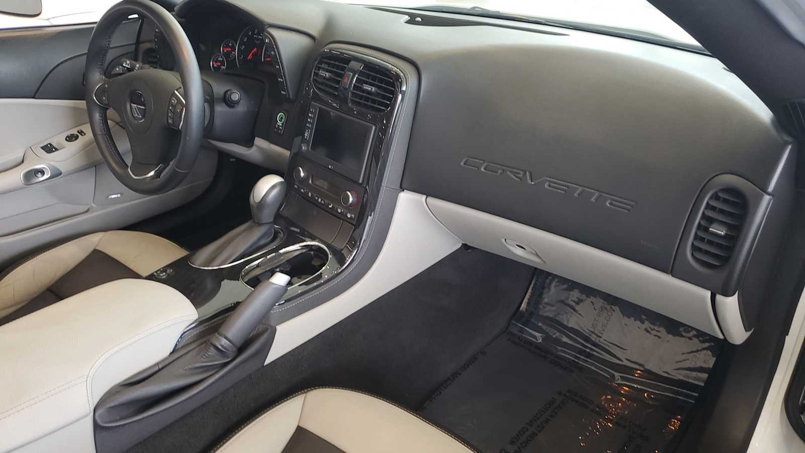 Thumbnail: 2012 Chevrolet Corvette - 19