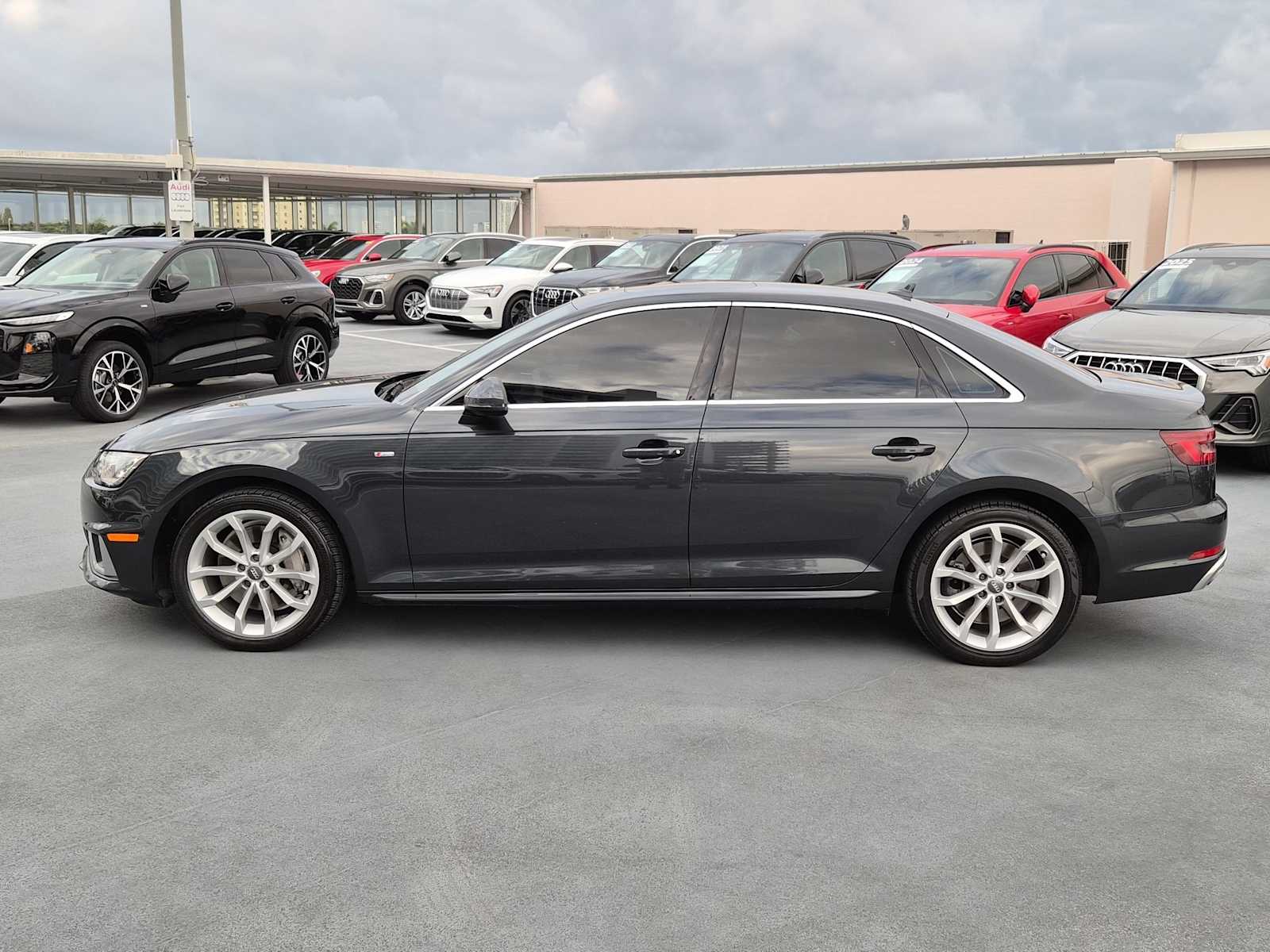 Thumbnail: 2019 Audi A4 - 3