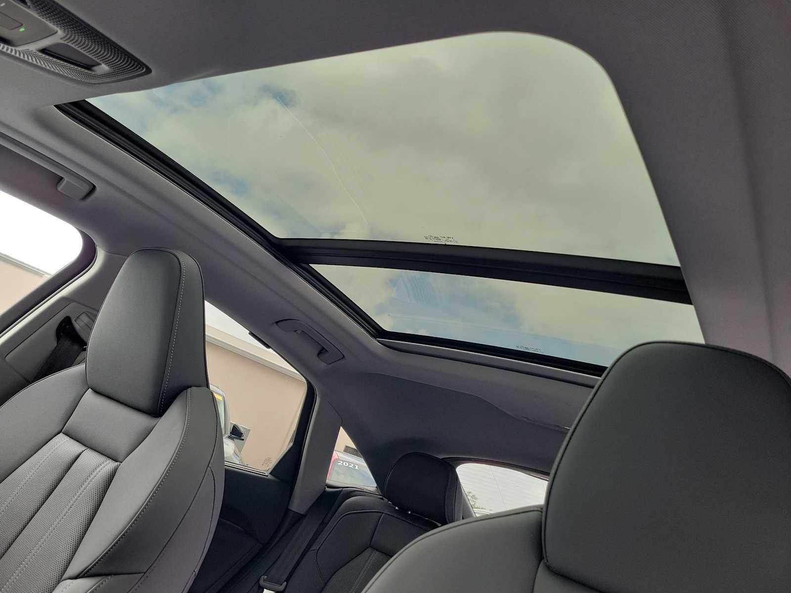 Thumbnail: 2026 Audi Q5 - 18