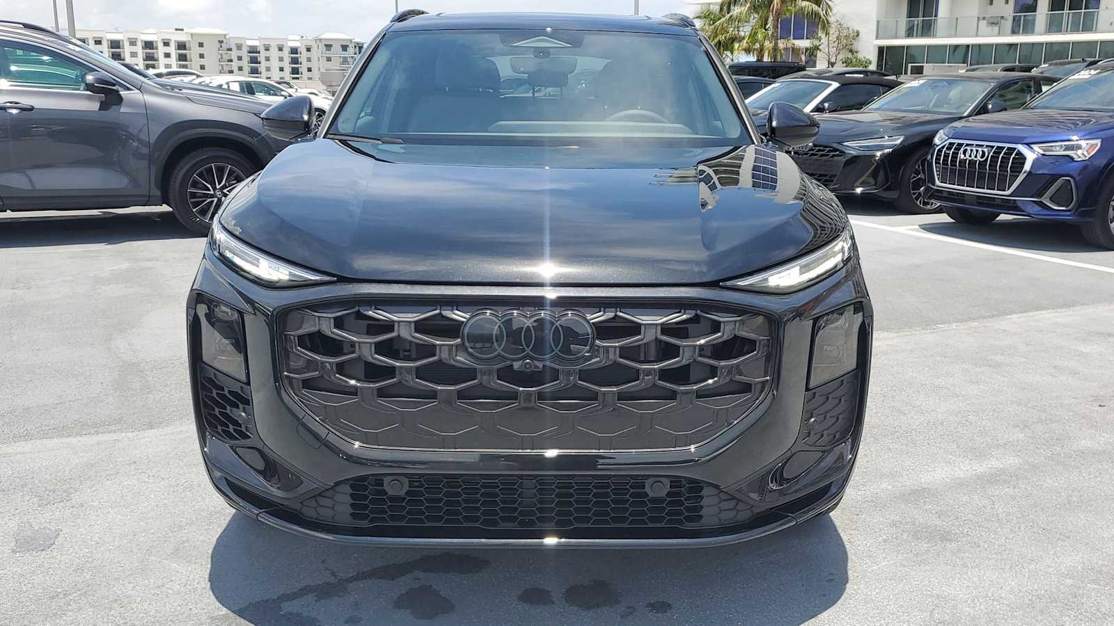 Thumbnail: 2026 Audi Q3 - 9
