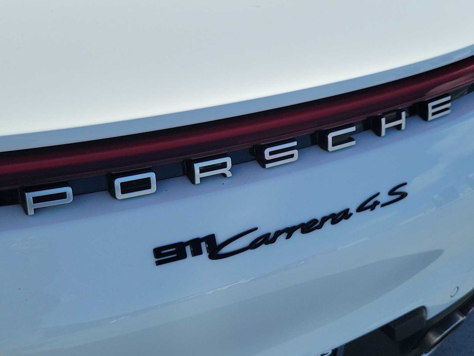 Thumbnail: 2020 Porsche 911 - 10