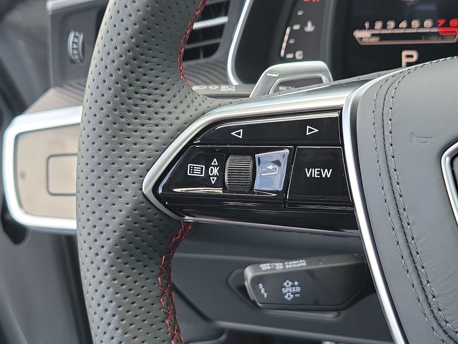 Thumbnail: 2026 Audi RS 7 - 21