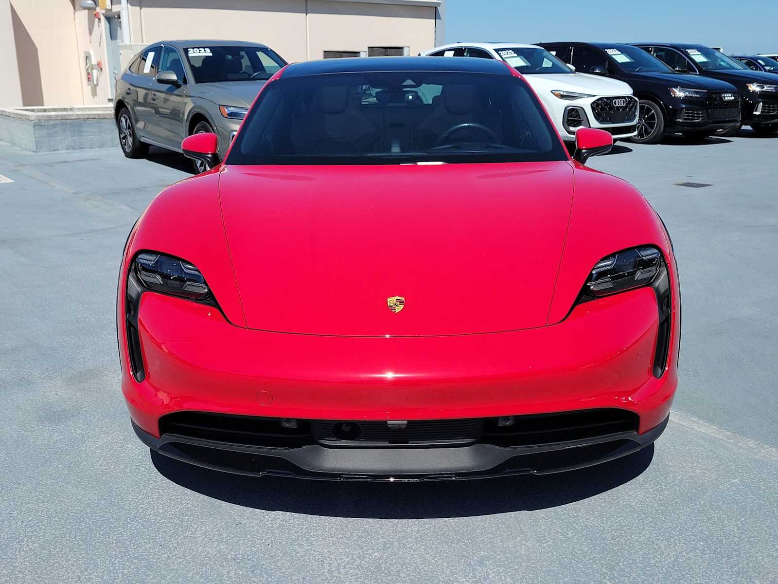 Thumbnail: 2021 Porsche Taycan - 9