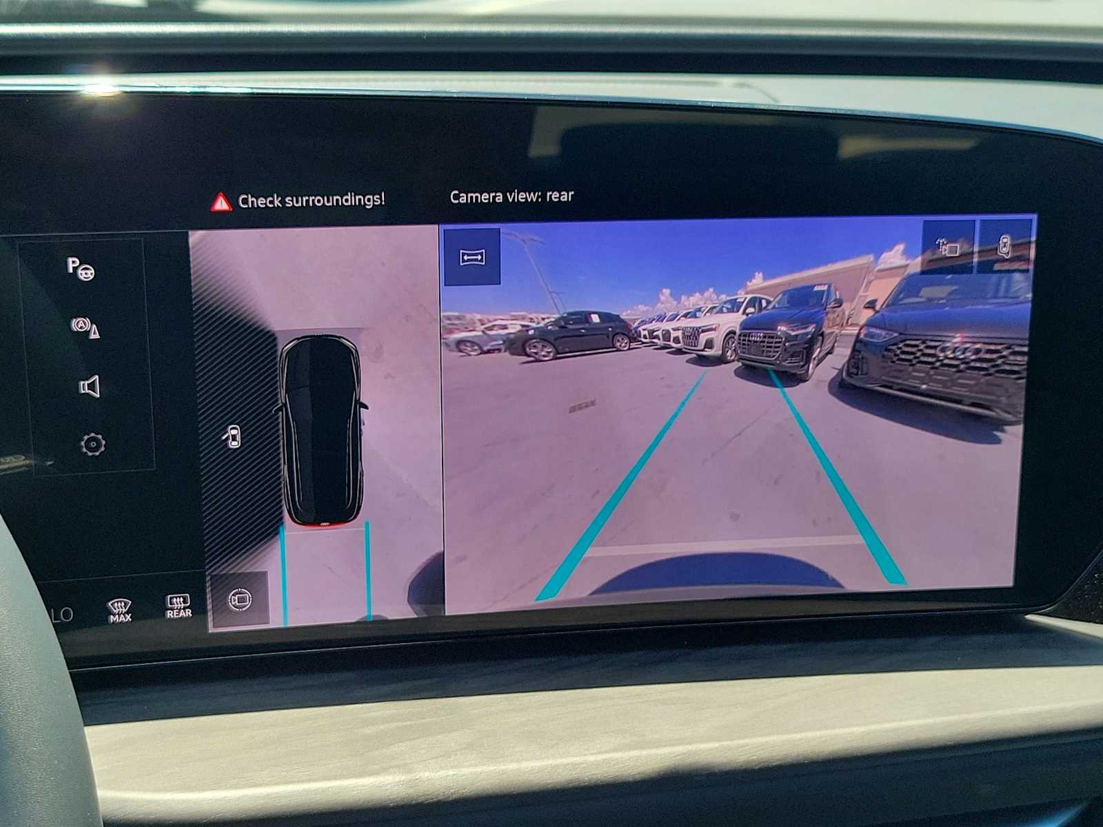 Thumbnail: 2025 Audi Q5 - 24