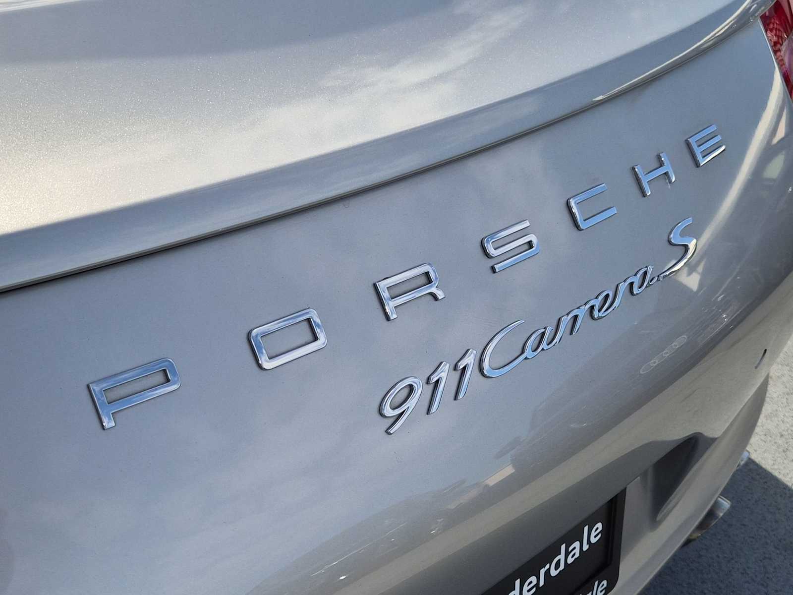 Thumbnail: 2012 Porsche 911 - 10