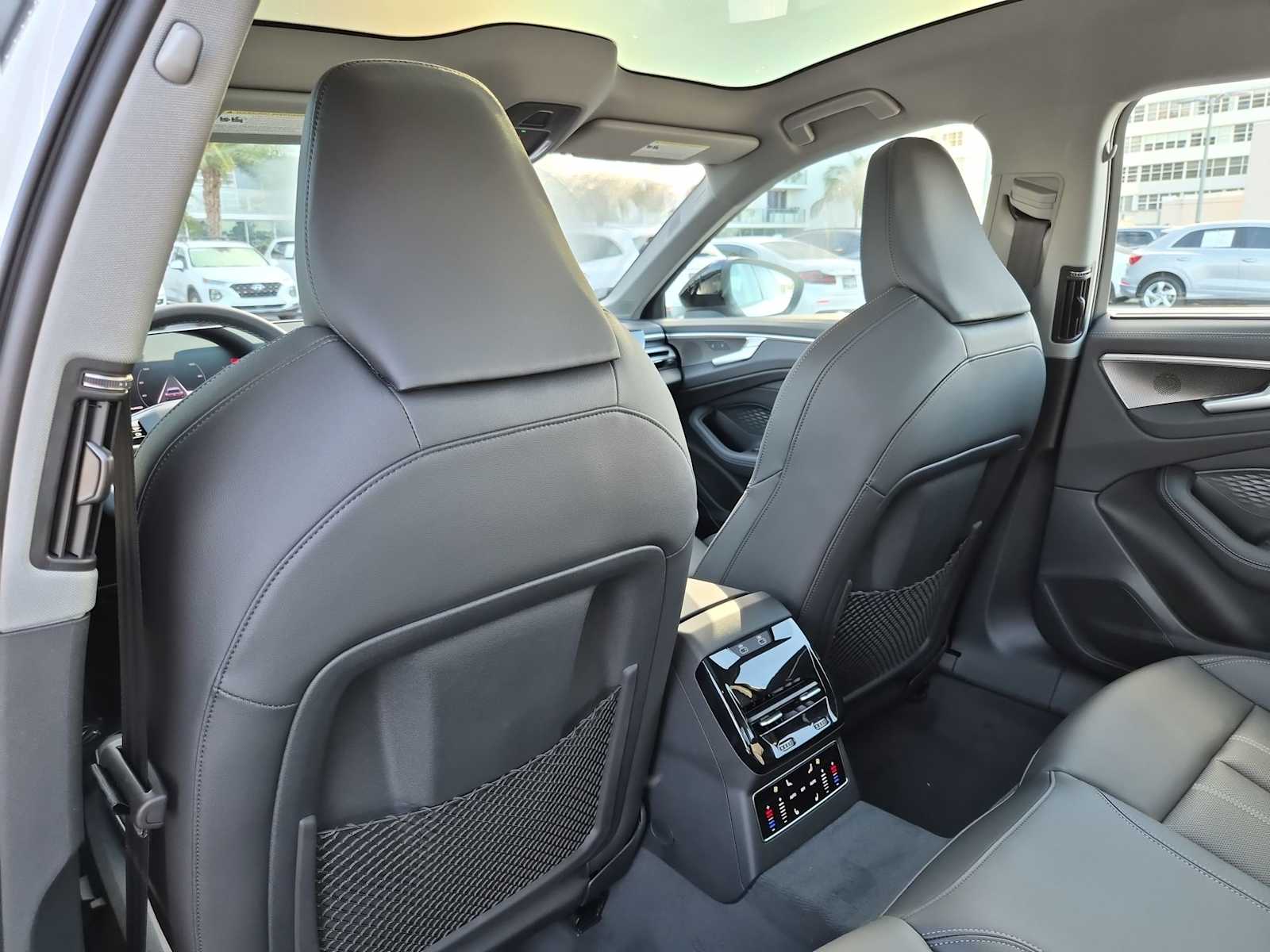 Thumbnail: 2026 Audi A6 - 17