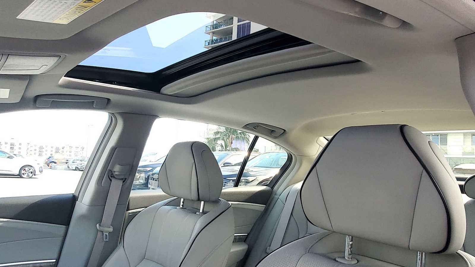 Thumbnail: 2020 Acura RLX - 19
