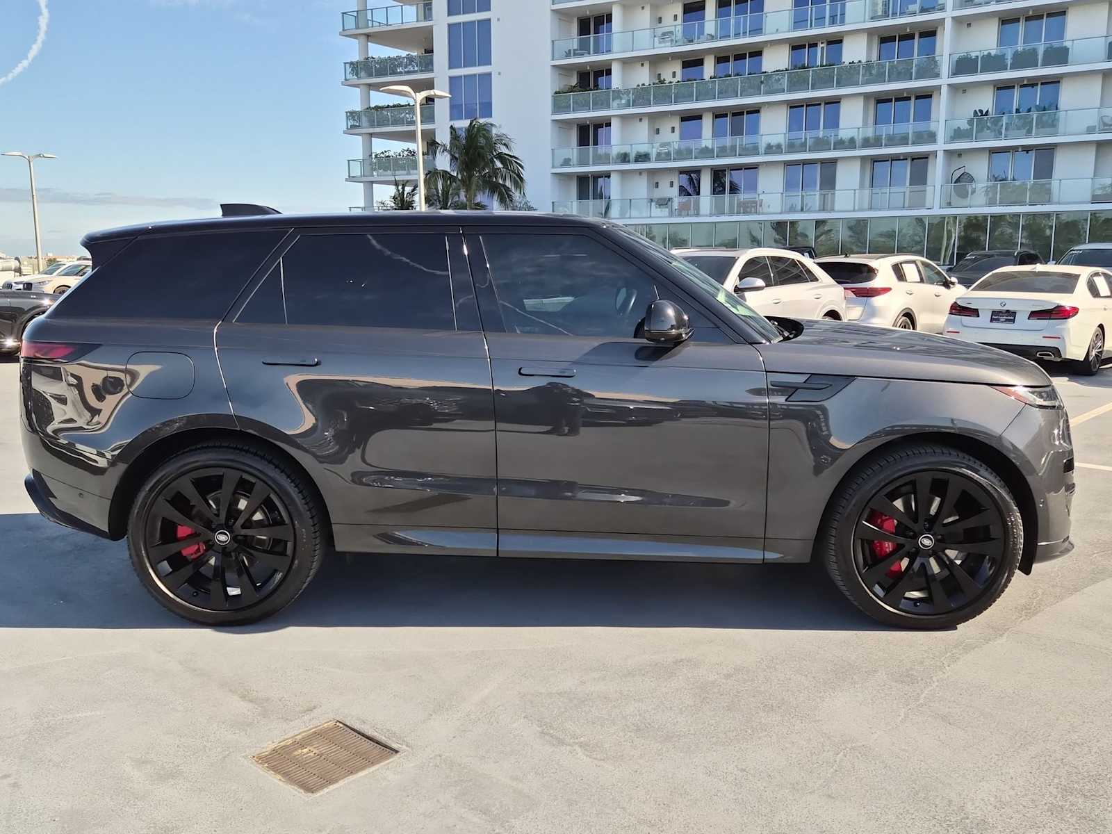 Thumbnail: 2024 Land Rover Range Rover Sport - 7