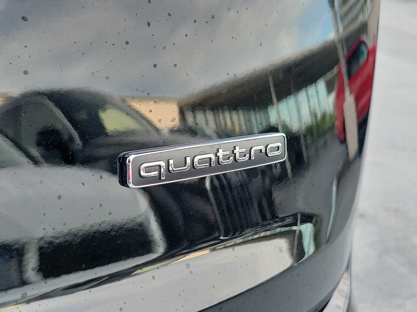 Thumbnail: 2025 Audi Q7 - 11