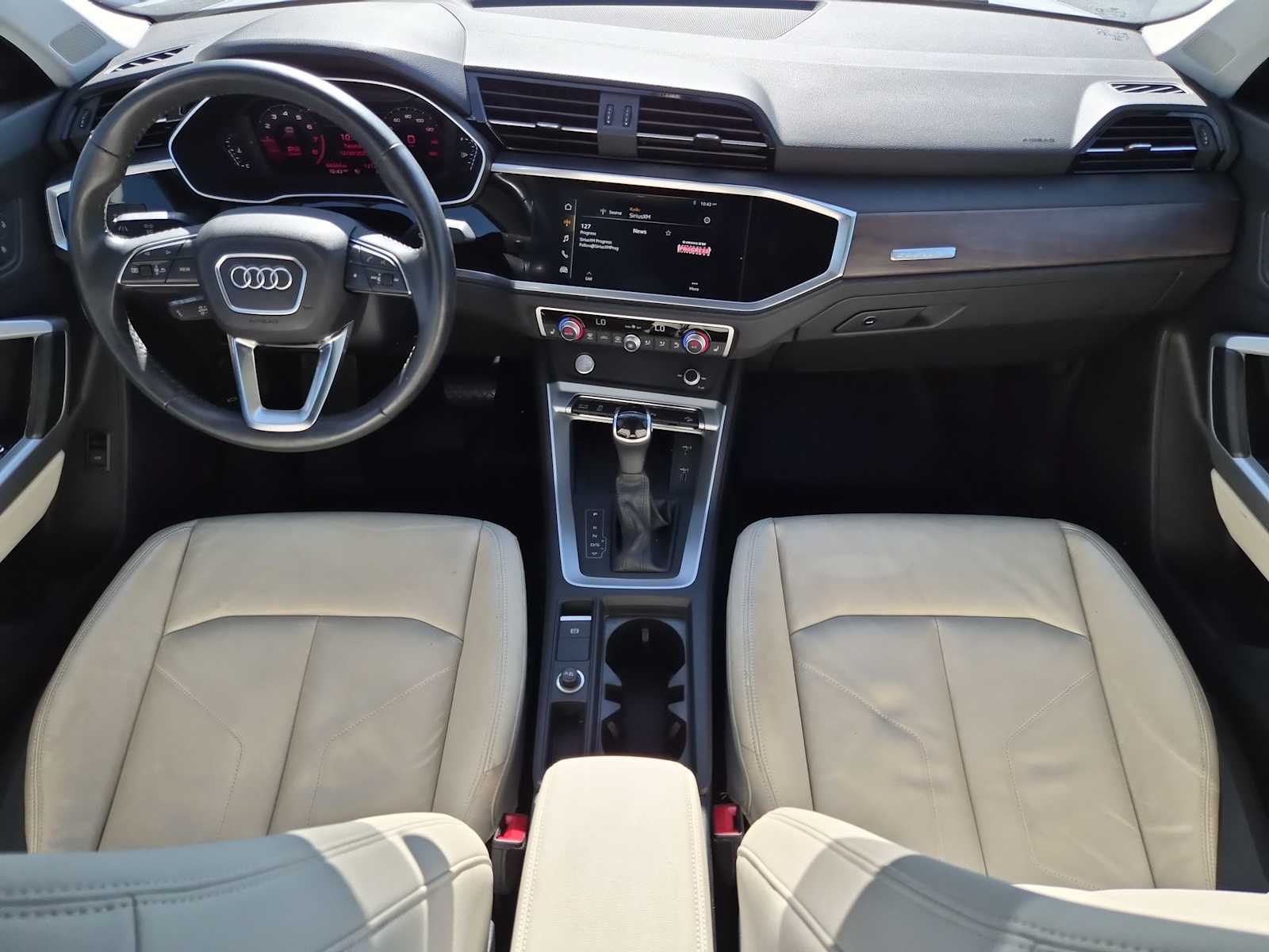 Thumbnail: 2020 Audi Q3 - 14