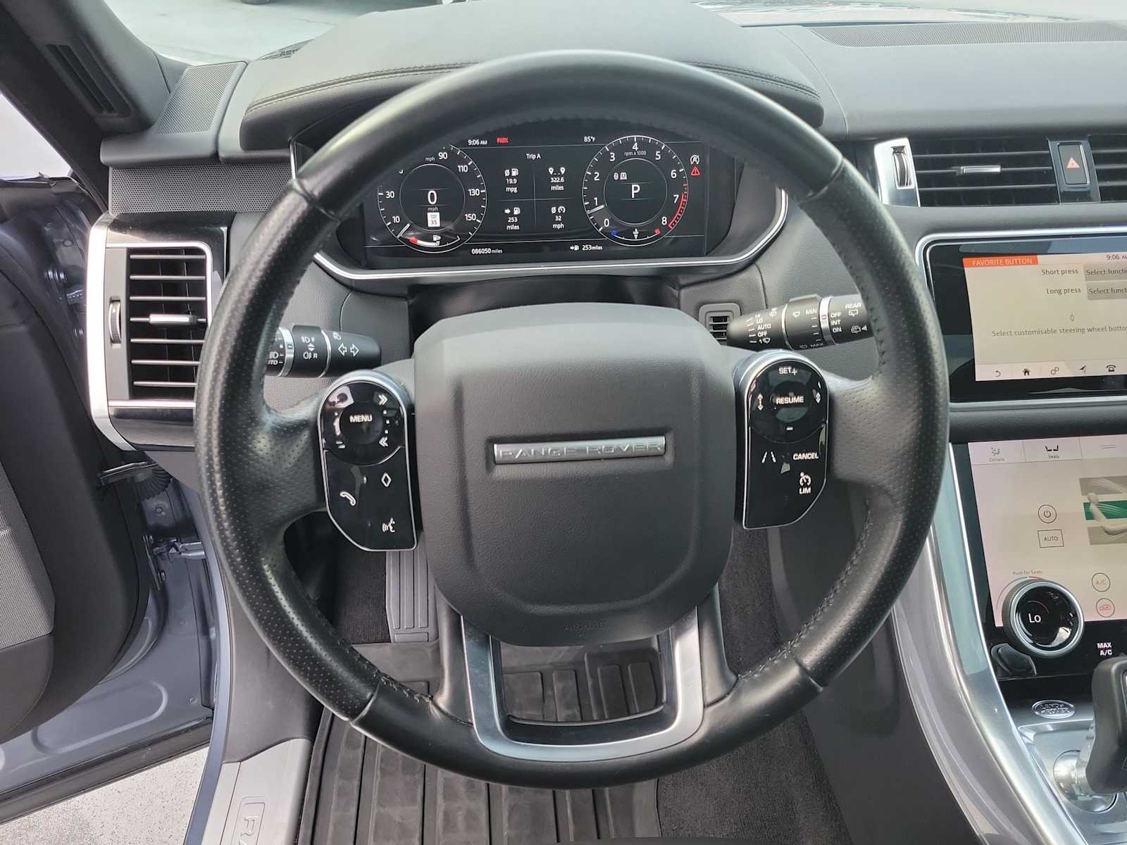 Thumbnail: 2020 Land Rover Range Rover Sport - 20