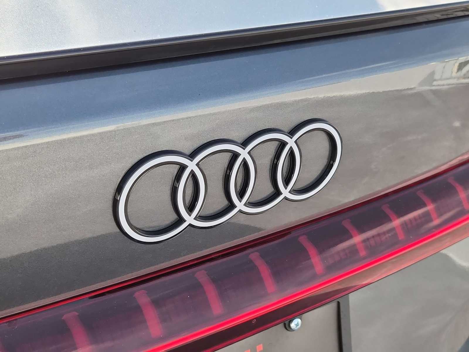 Thumbnail: 2025 Audi S5 - 10