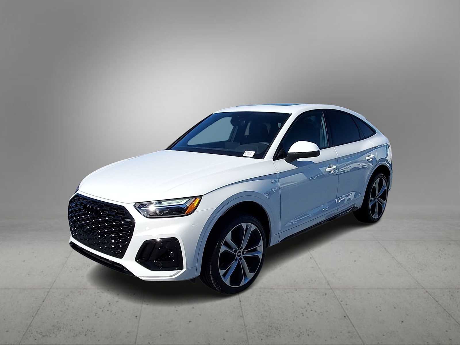 Thumbnail: 2024 Audi Q5 - 1