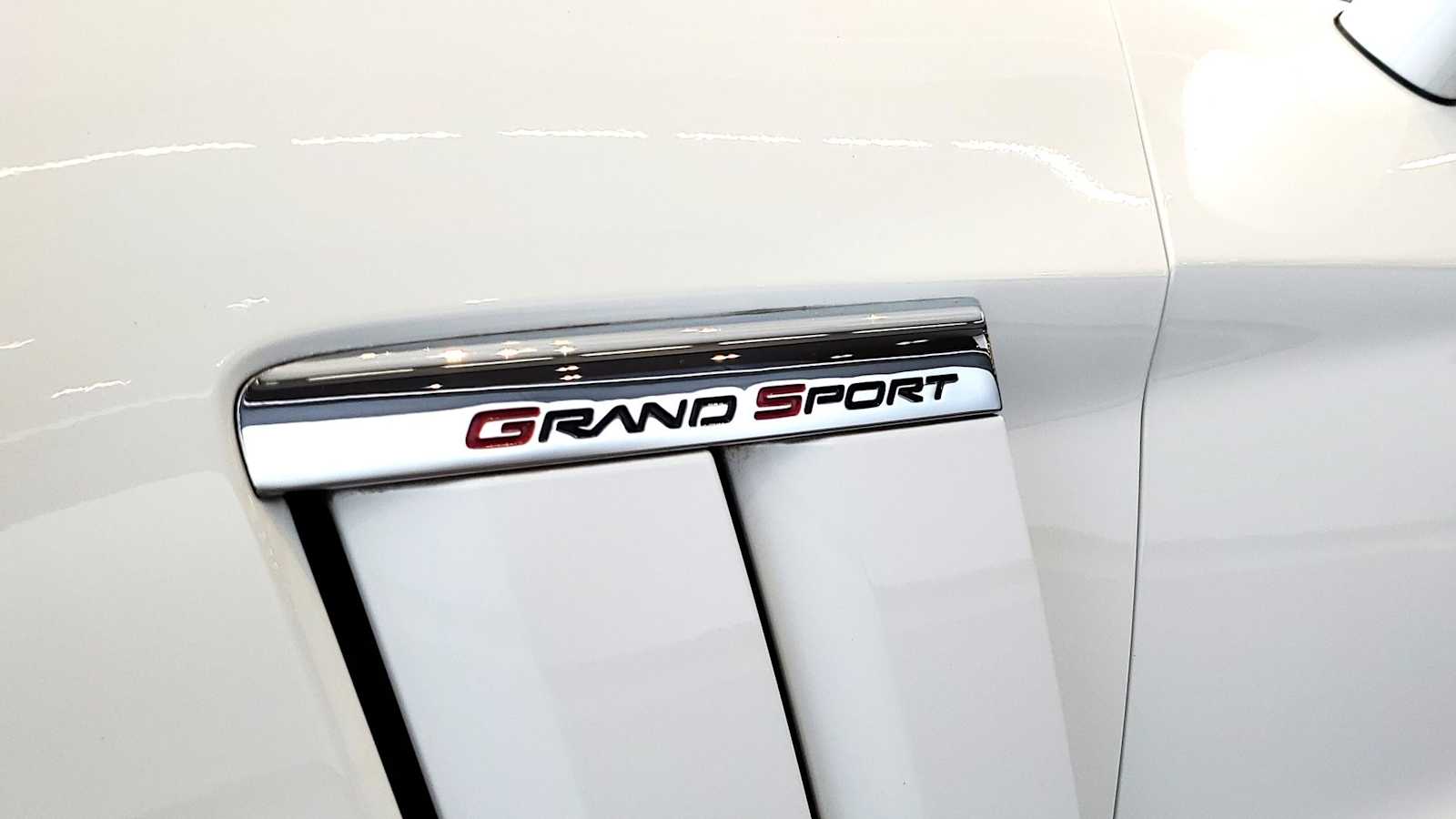Thumbnail: 2012 Chevrolet Corvette - 11