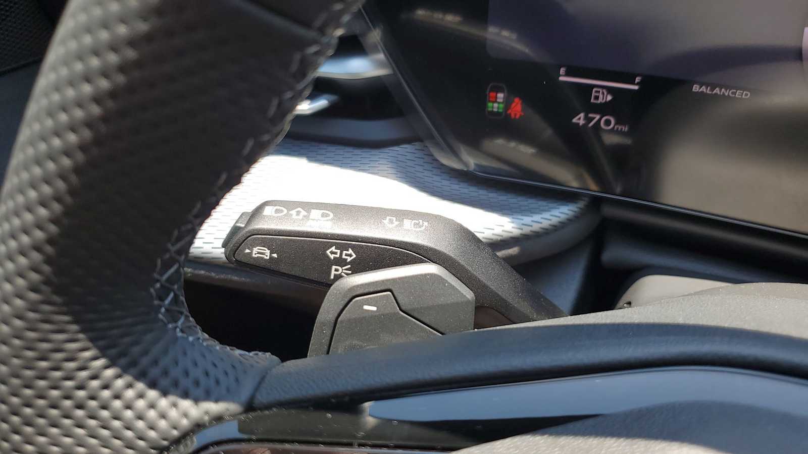 Thumbnail: 2026 Audi SQ5 - 27