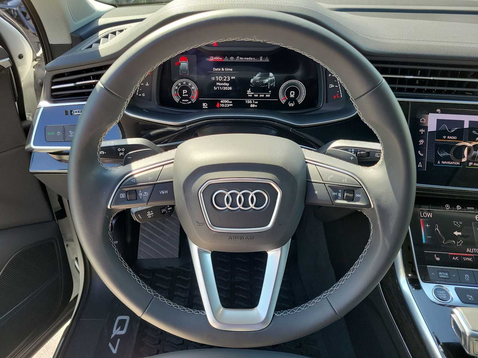 Thumbnail: 2026 Audi Q7 - 21