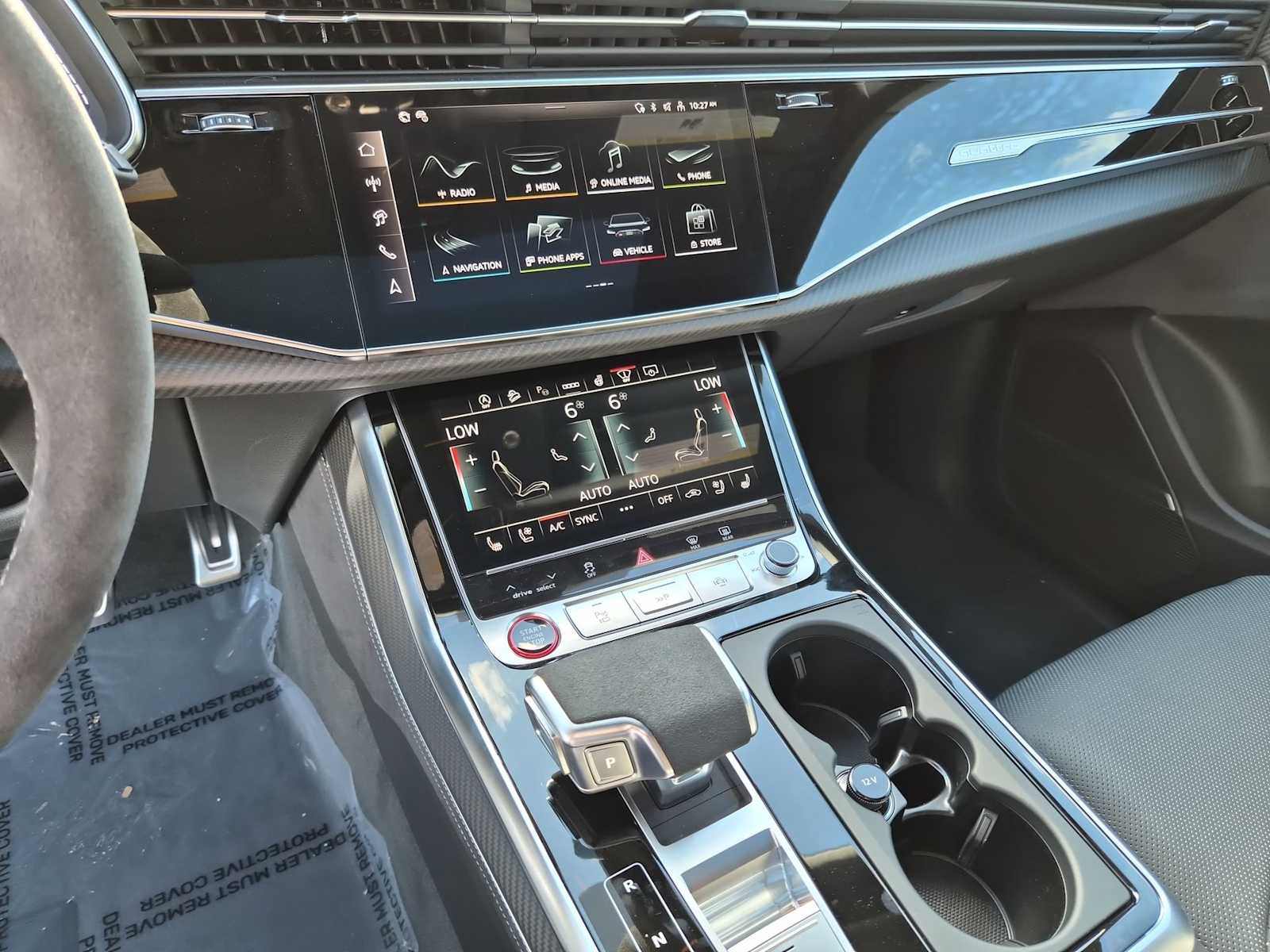 Thumbnail: 2026 Audi RS Q8 - 23