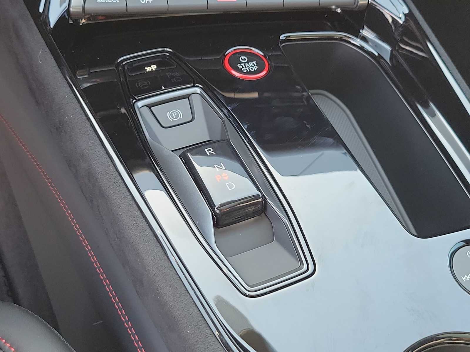 Thumbnail: 2026 Audi RS e-tron GT - 24