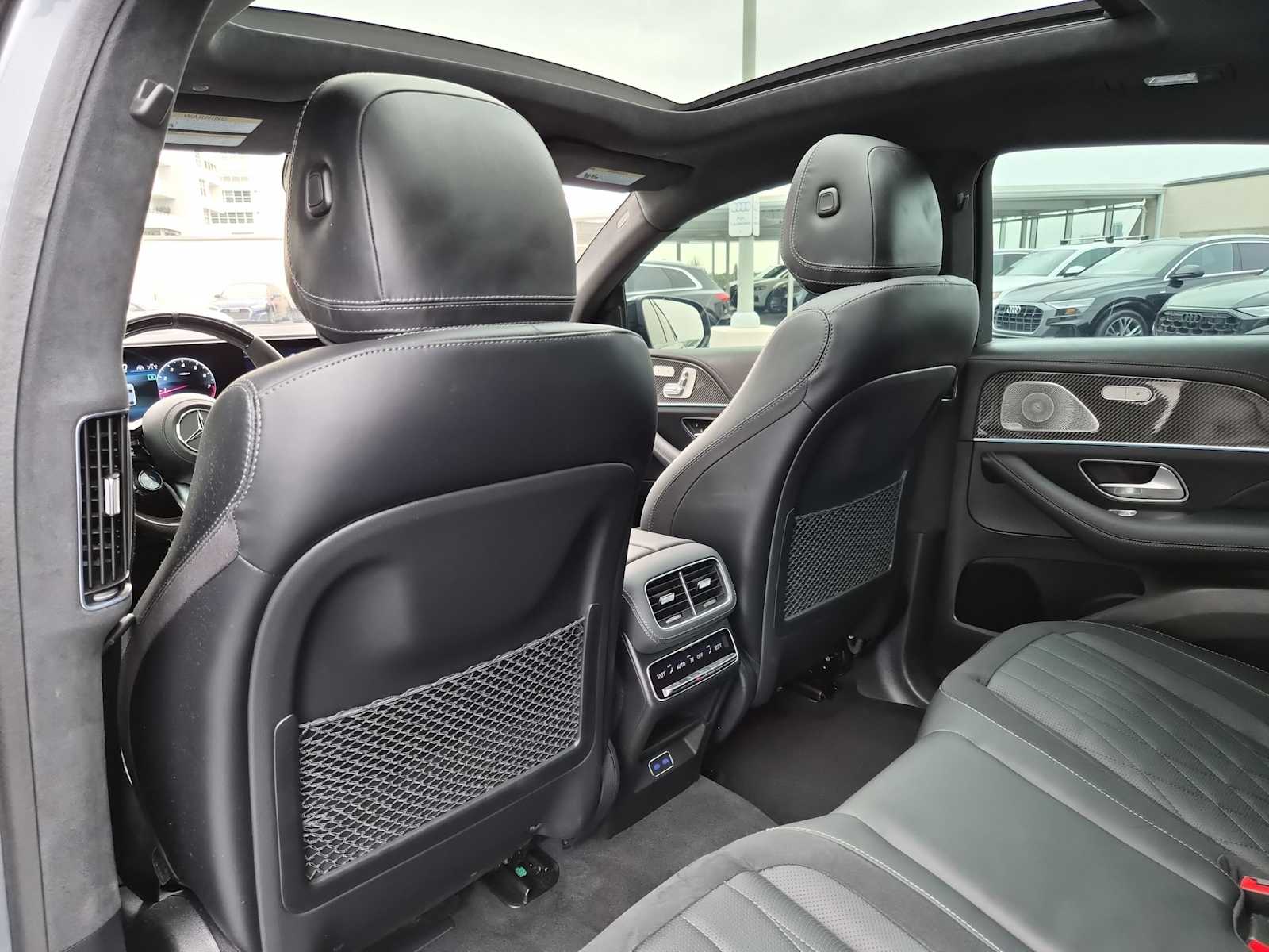 Thumbnail: 2024 Mercedes-Benz GL-Class - 17