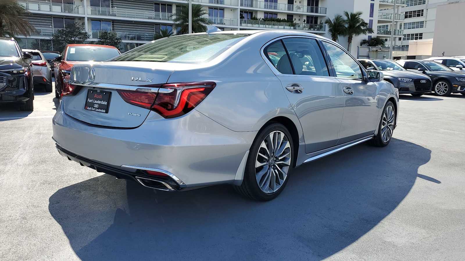 Thumbnail: 2020 Acura RLX - 6