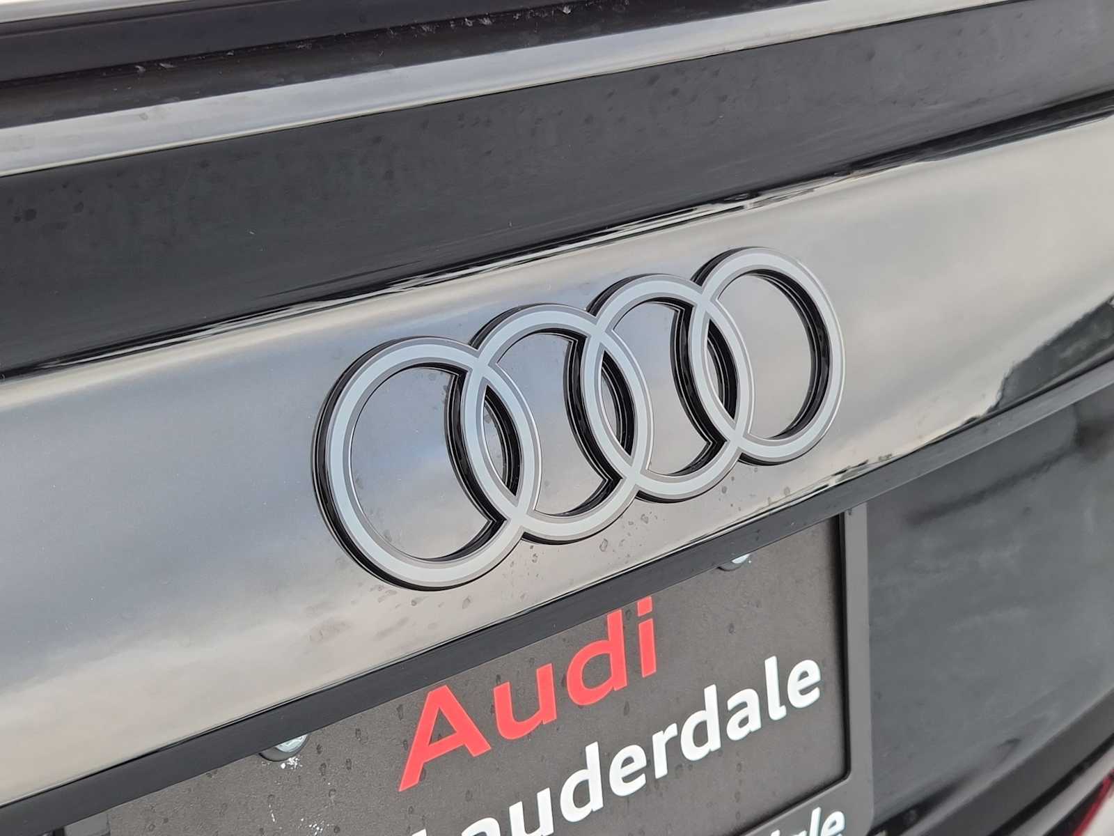 Thumbnail: 2026 Audi RS 3 - 10