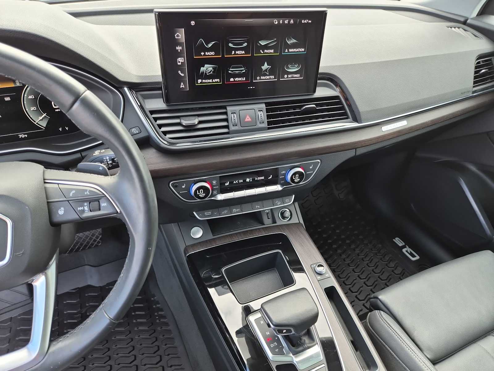 Thumbnail: 2023 Audi Q5 - 22