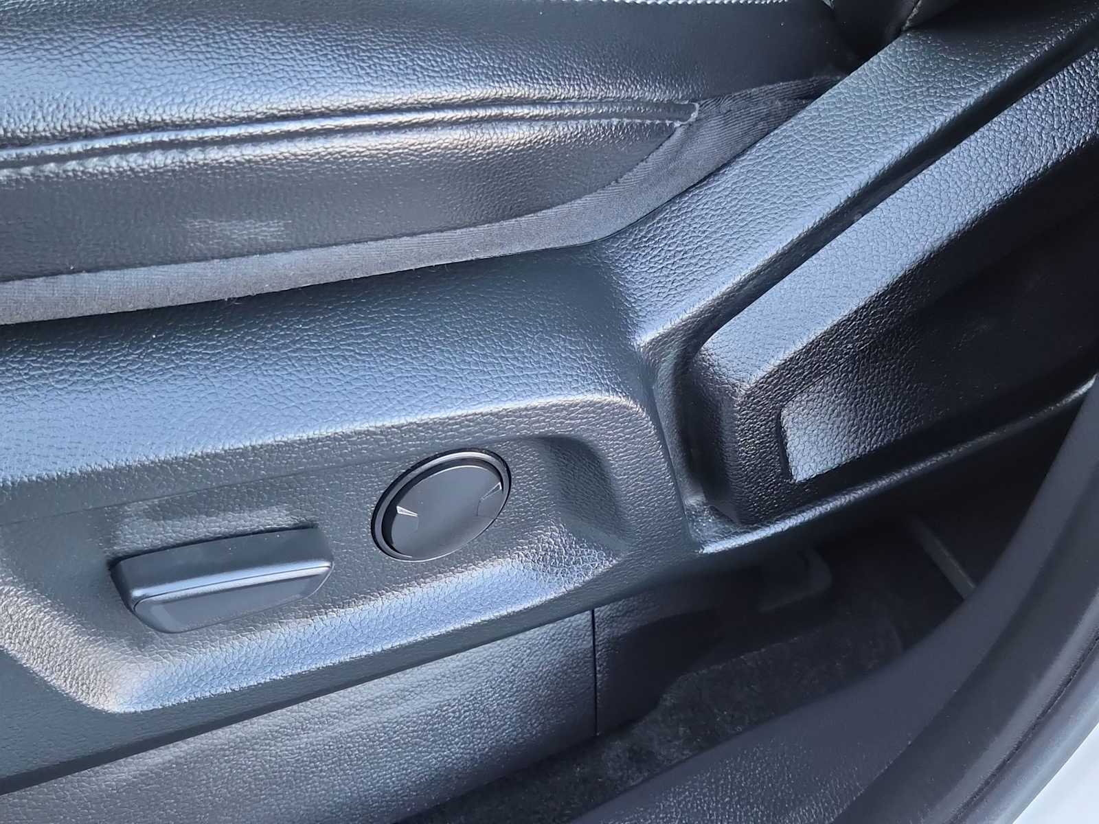 Thumbnail: 2019 Ford Ranger - 16