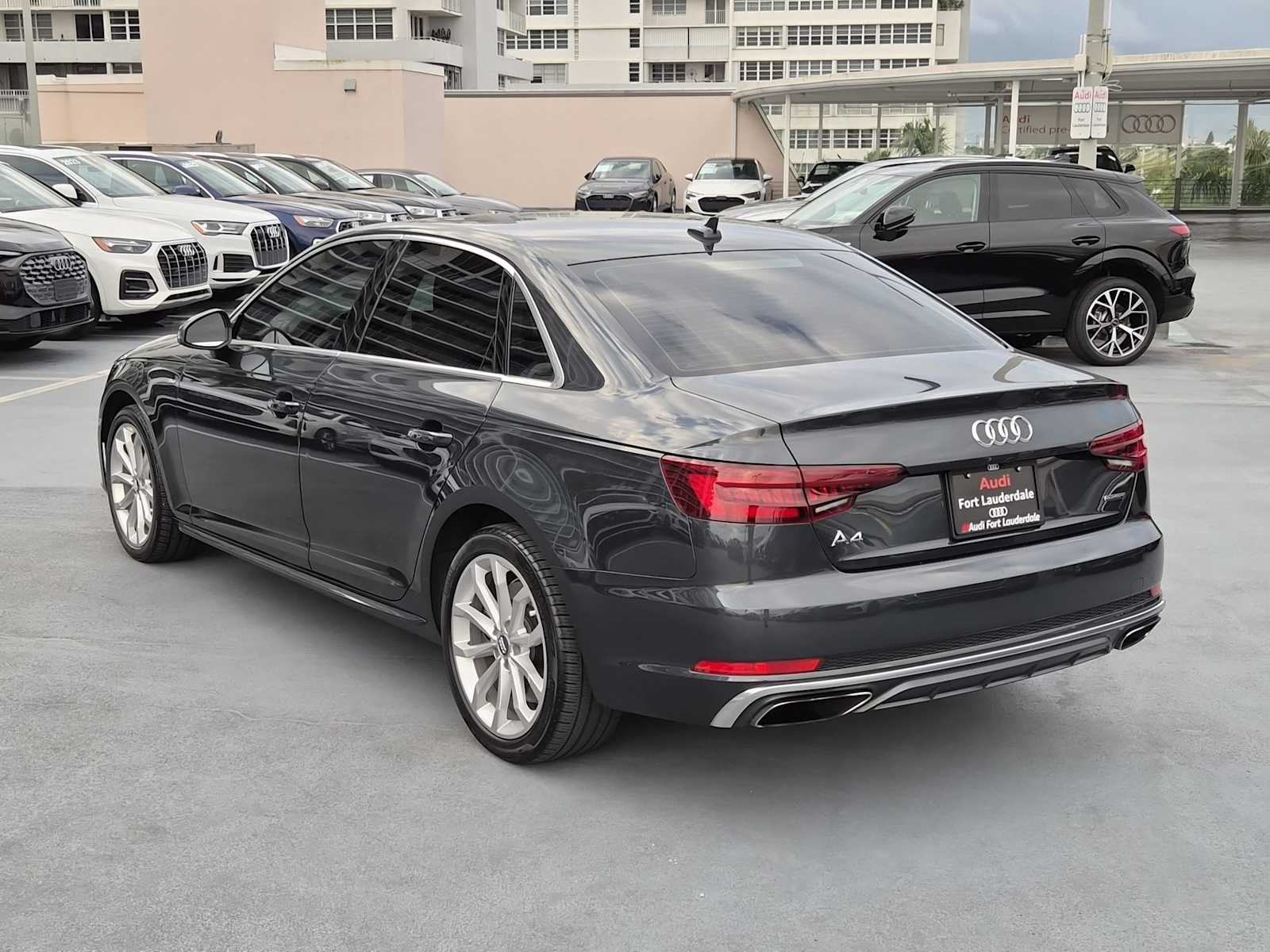 Thumbnail: 2019 Audi A4 - 4