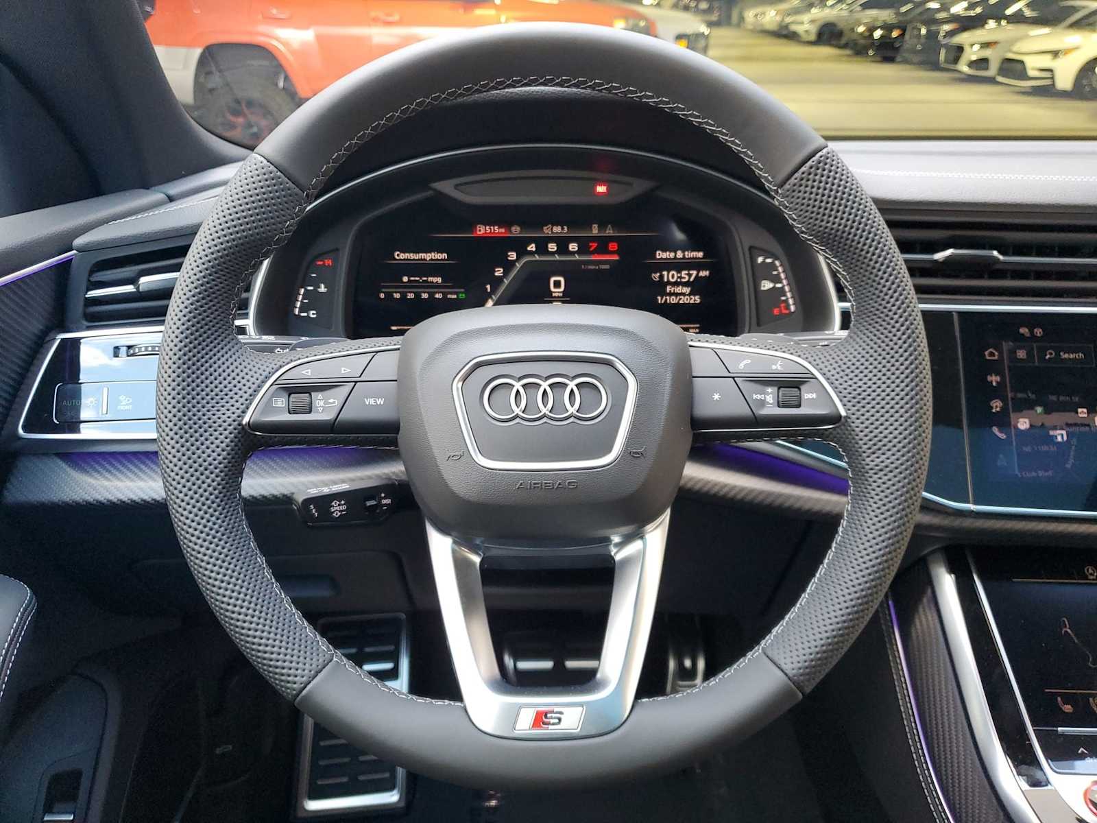 Thumbnail: 2025 Audi SQ8 - 16