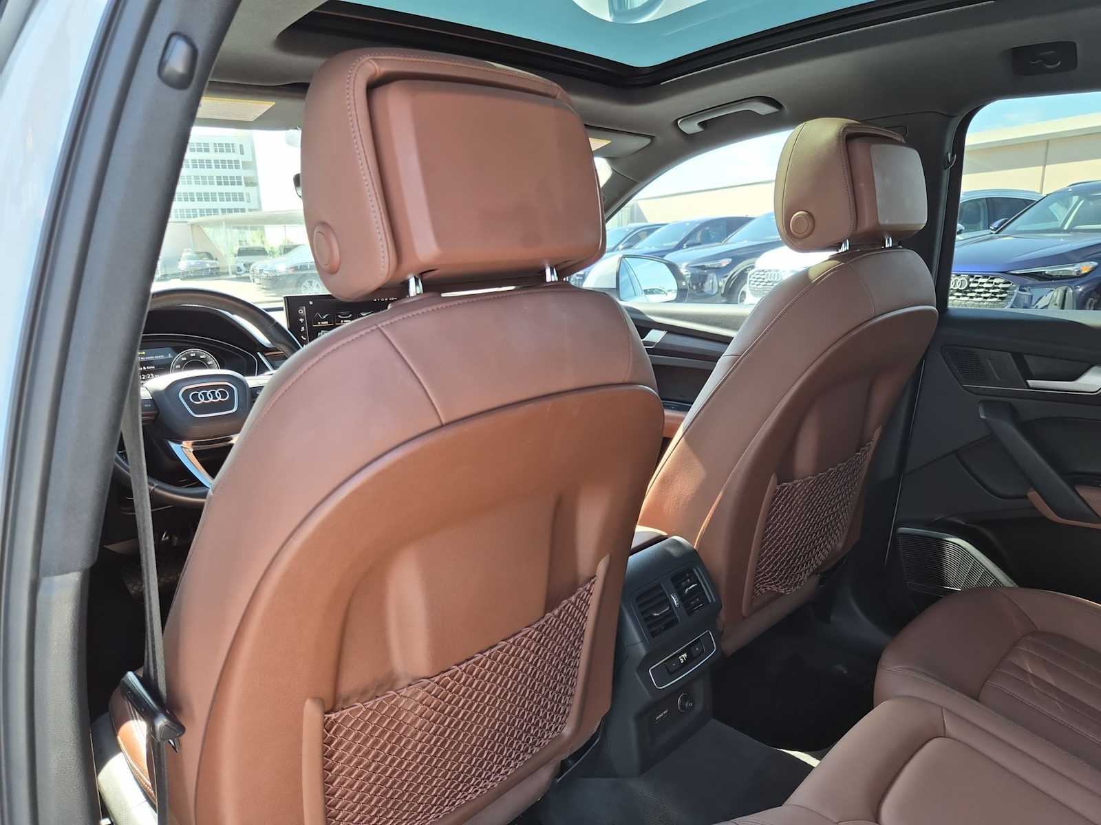 Thumbnail: 2022 Audi Q5 - 17