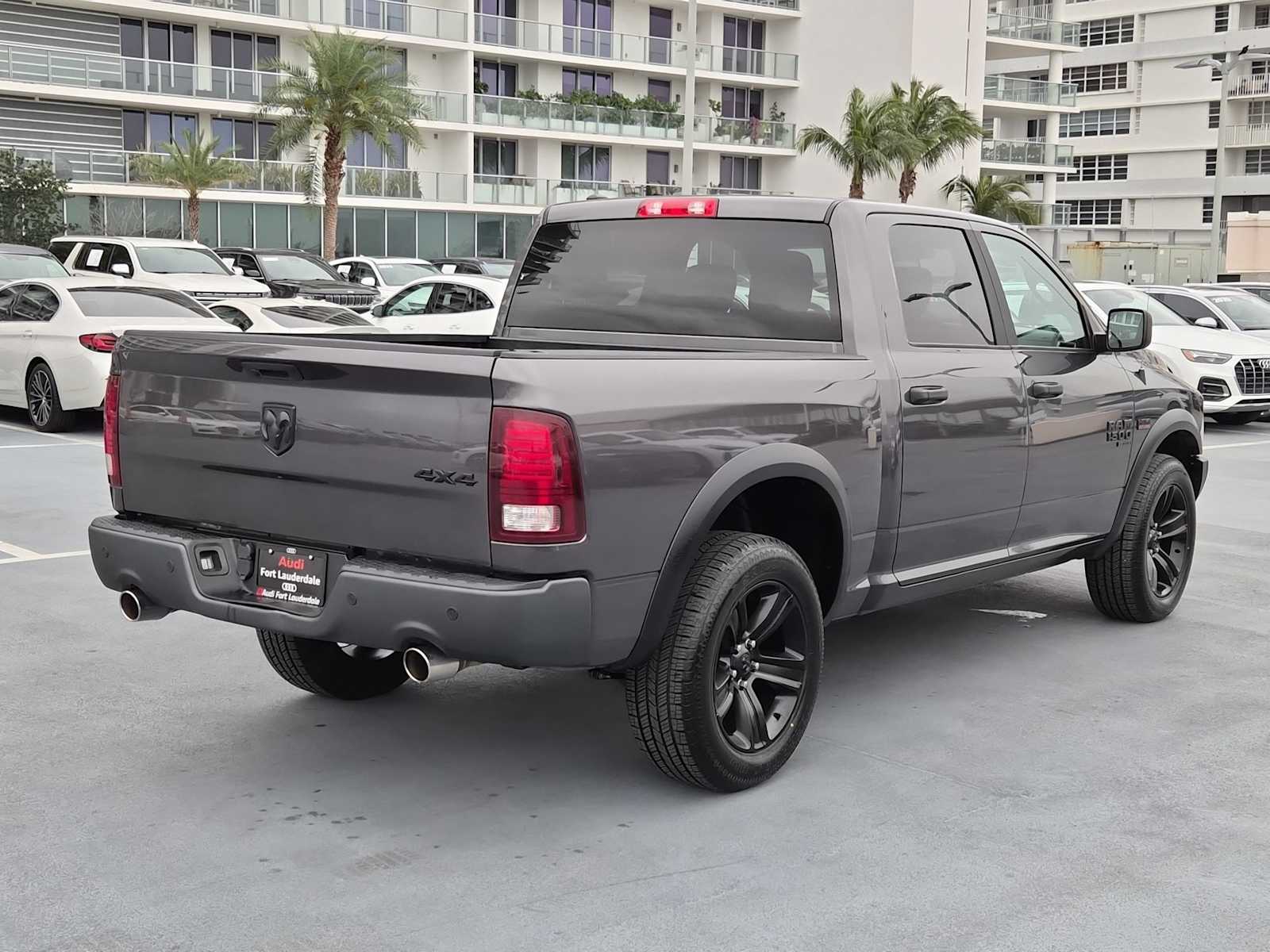 Thumbnail: 2021 RAM 1500 Classic - 4