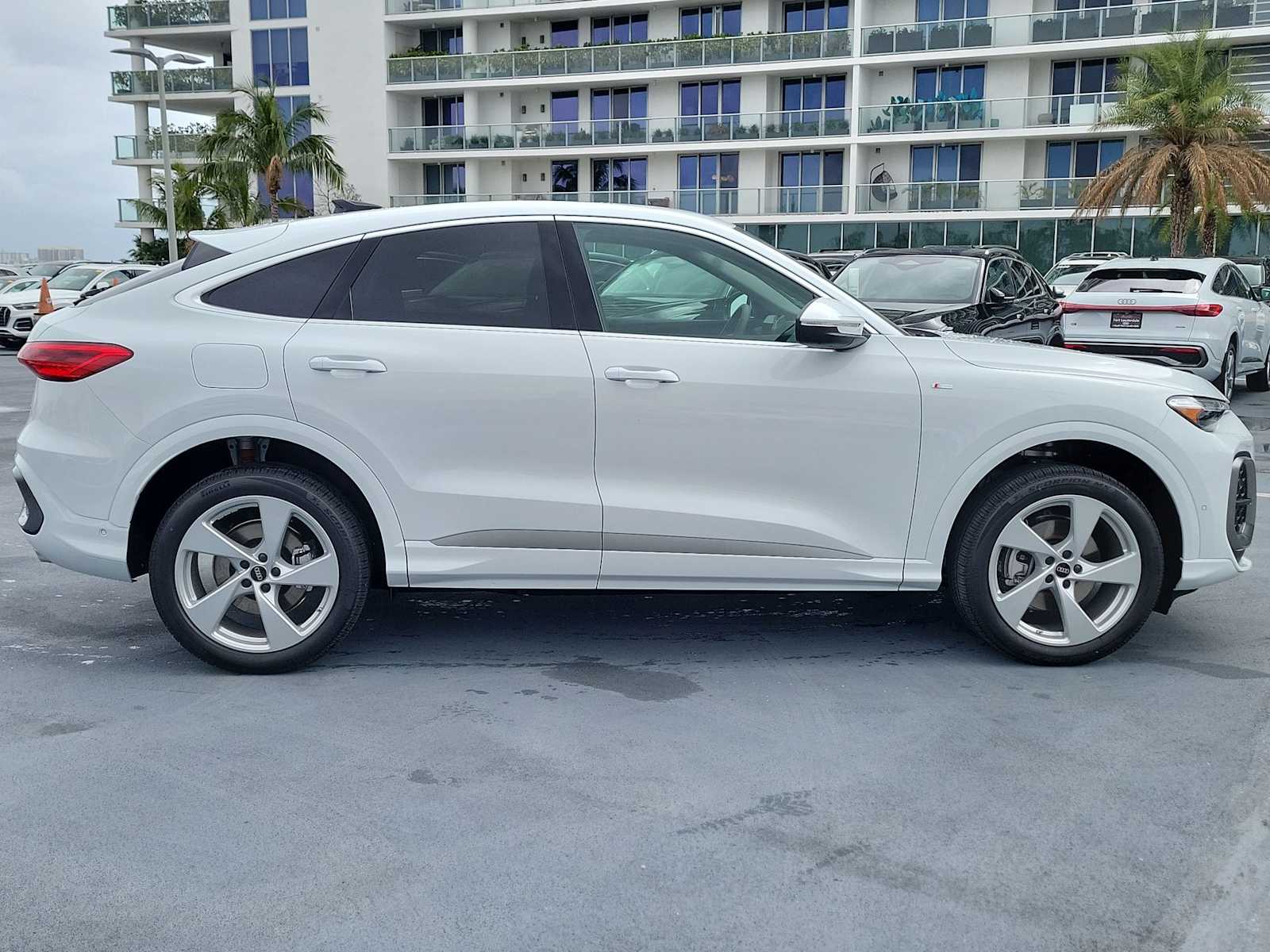 Thumbnail: 2026 Audi Q5 - 7