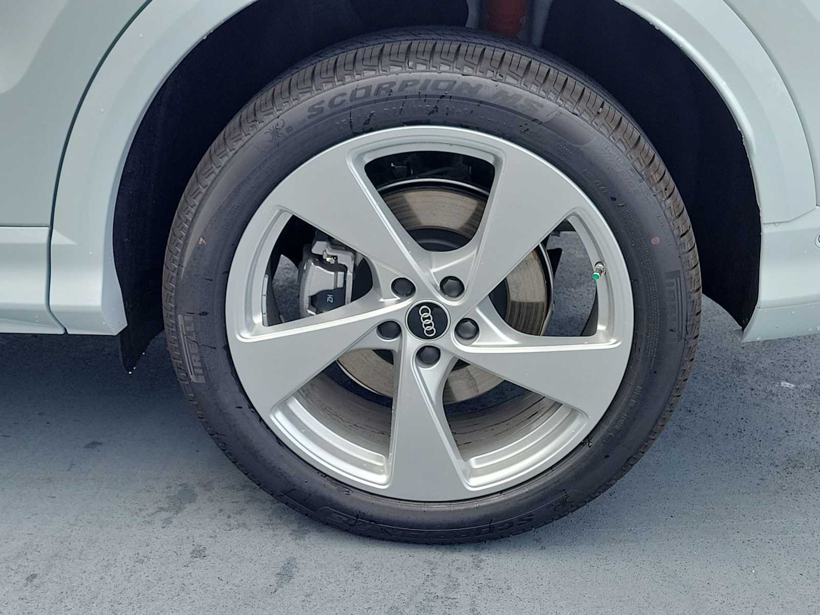 Thumbnail: 2026 Audi Q5 - 12