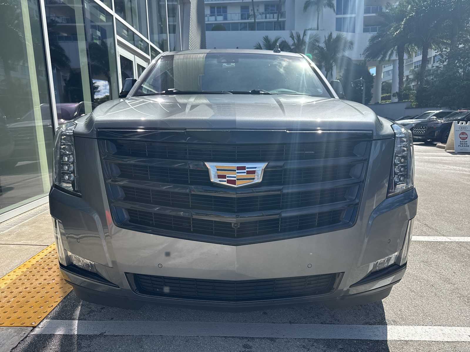 Thumbnail: 2020 Cadillac Escalade - 2