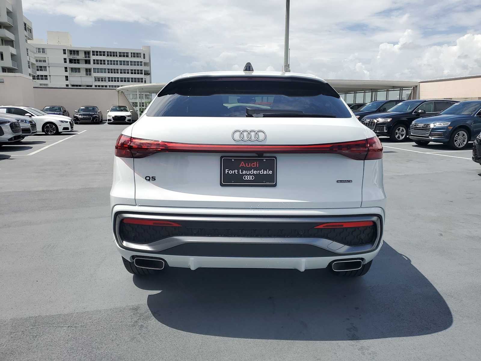 Thumbnail: 2025 Audi Q5 - 5