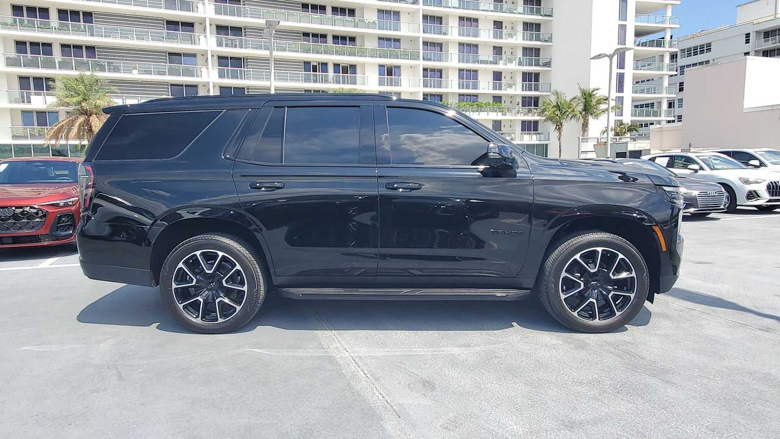 Thumbnail: 2025 Chevrolet Tahoe - 7