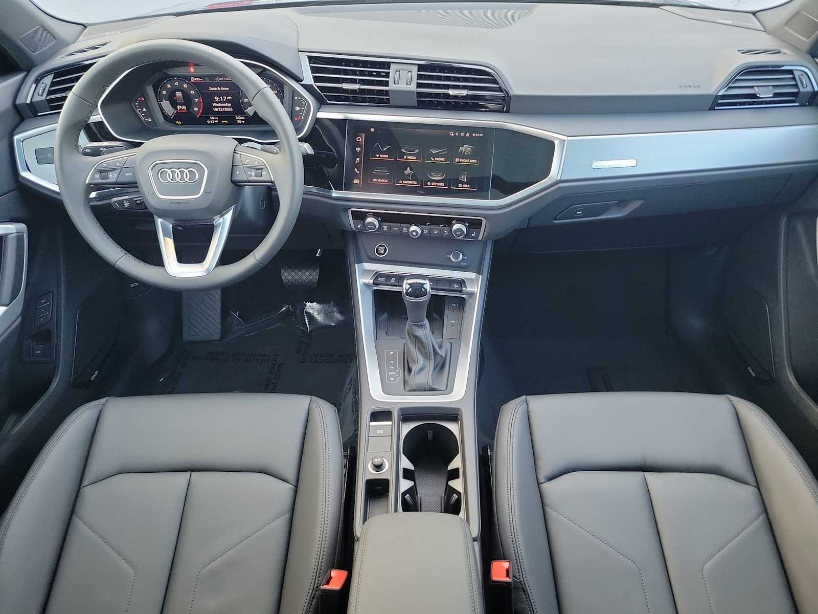 Thumbnail: 2025 Audi Q3 - 14