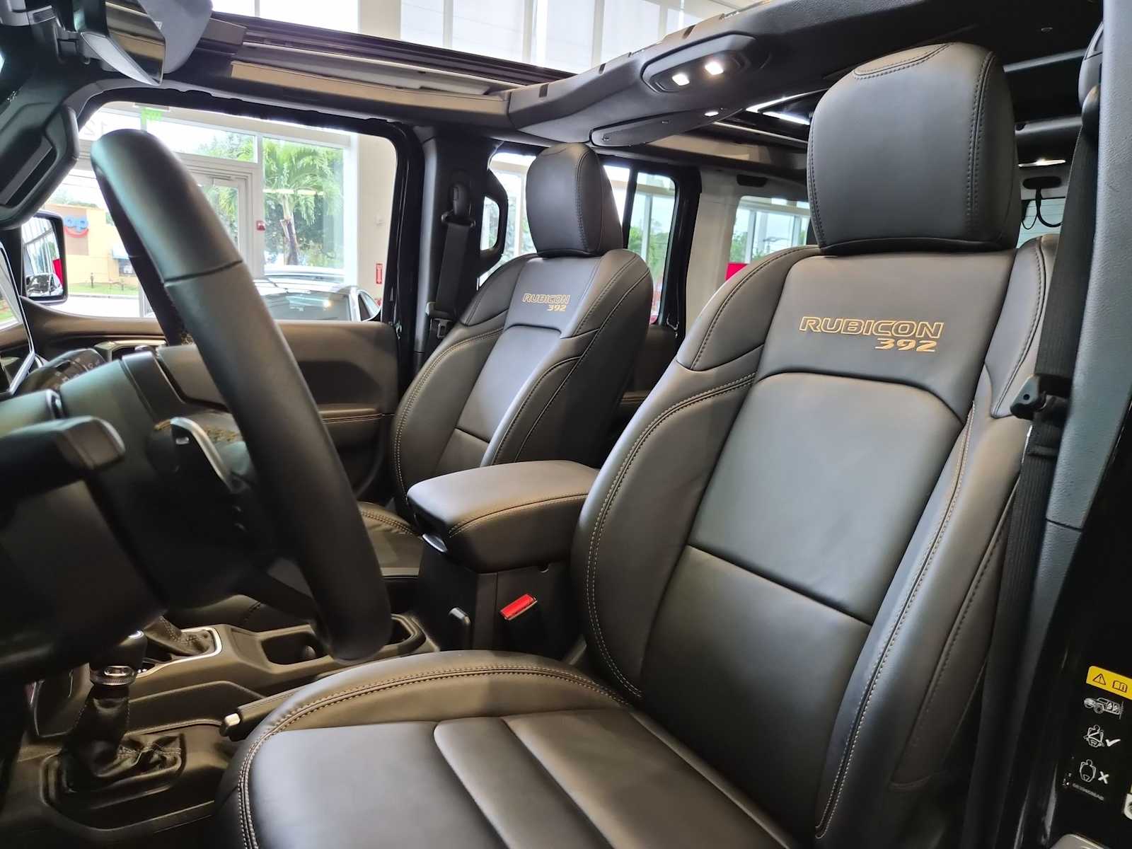 Thumbnail: 2025 Jeep Wrangler - 14